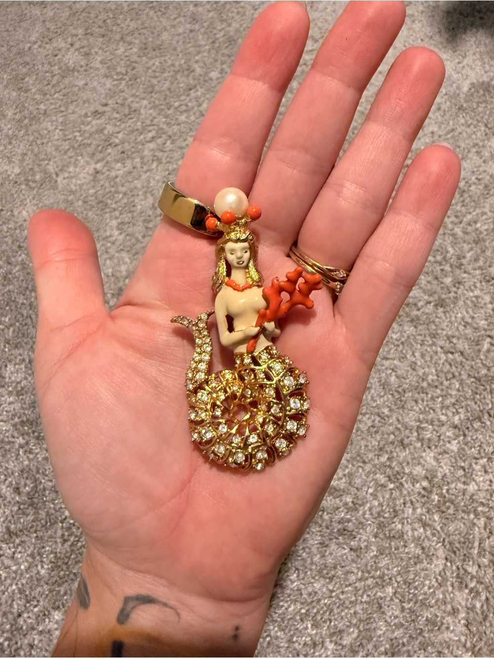 Vintage 1990 Hutton Wilkinson Mermaid Brooch - Picture 3 of 4